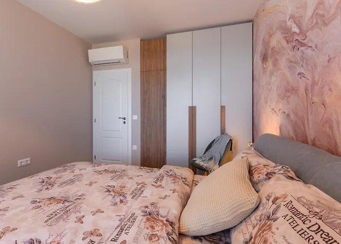 Minchony Apartament *